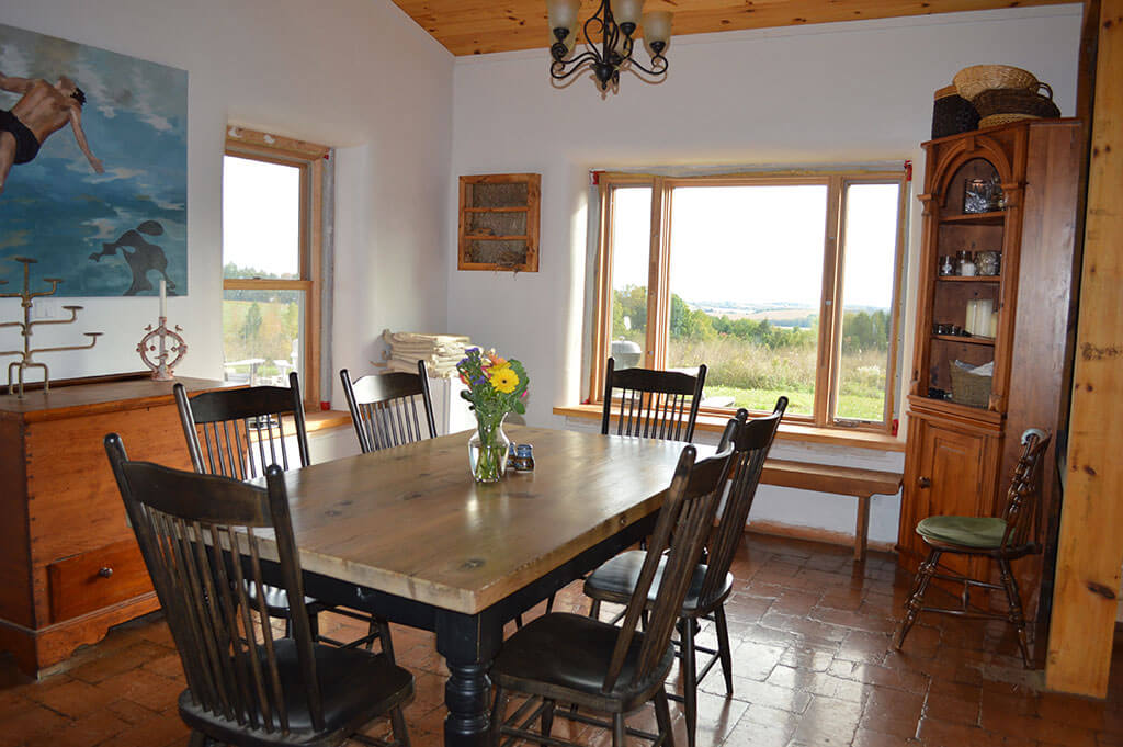 photo of dining area
